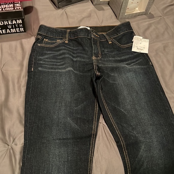 capris - Picture 2 of 2